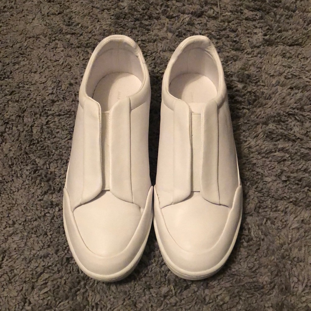 Zara slip ons